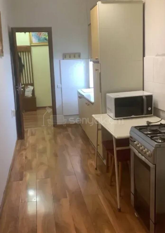2 Սենյականոց Բնակարան Քարե Շենքում, 70քմ, 1/5 հարկ, Կոսմետիկ Վերանորոգված, Կահավորված
