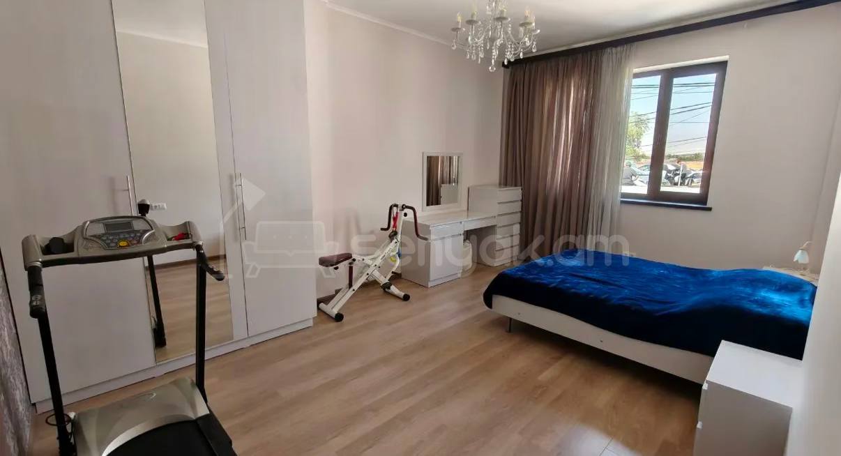 6 Սենյականոց Շքեղ Առանձնատուն, 200քմ, Ավտոտնակով