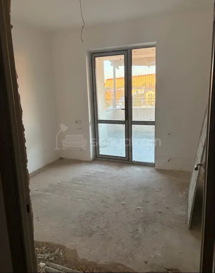 3 Սենյականոց Բնակարան Նորակառույցում, 120քմ, 12/13 հարկ, Զրոյական Վիճակում