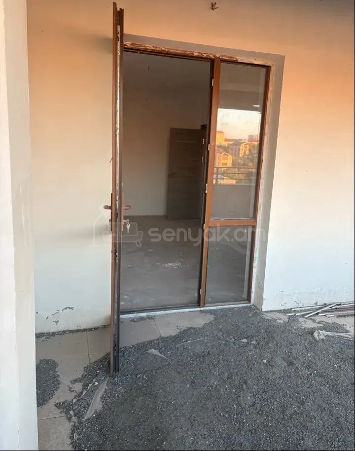3 Սենյականոց Բնակարան Նորակառույցում, 120քմ, 12/13 հարկ, Զրոյական Վիճակում