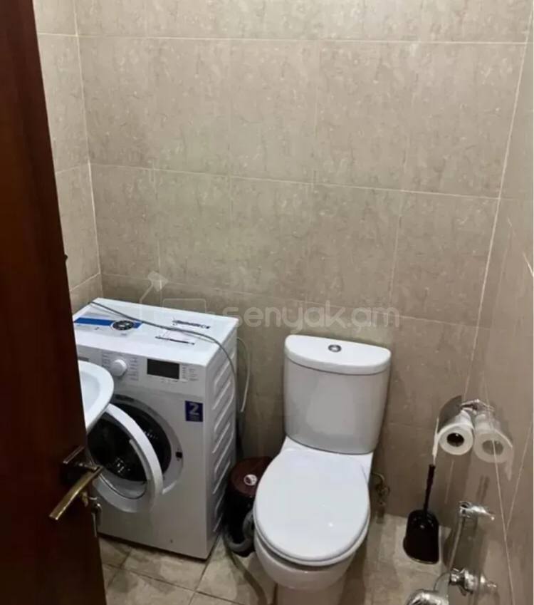 3 Սենյականոց Բնակարան Նորակառույցում, 70քմ, 2/15 հարկ, Կապիտալ Վերանորոգված, Կահավորված