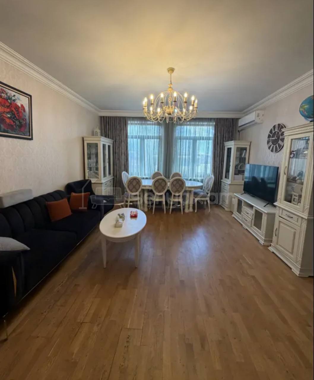3 Սենյականոց Բնակարան Քարե Շենքում, 105քմ, 3/4 հարկ, Կապիտալ Վերանորոգված, Կահավորված