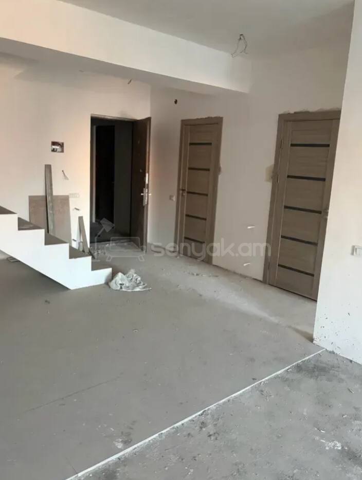 3 Սենյականոց Բնակարան Նորակառույցում, 120քմ, 13/14 հարկ, Զրոյական Վիճակում