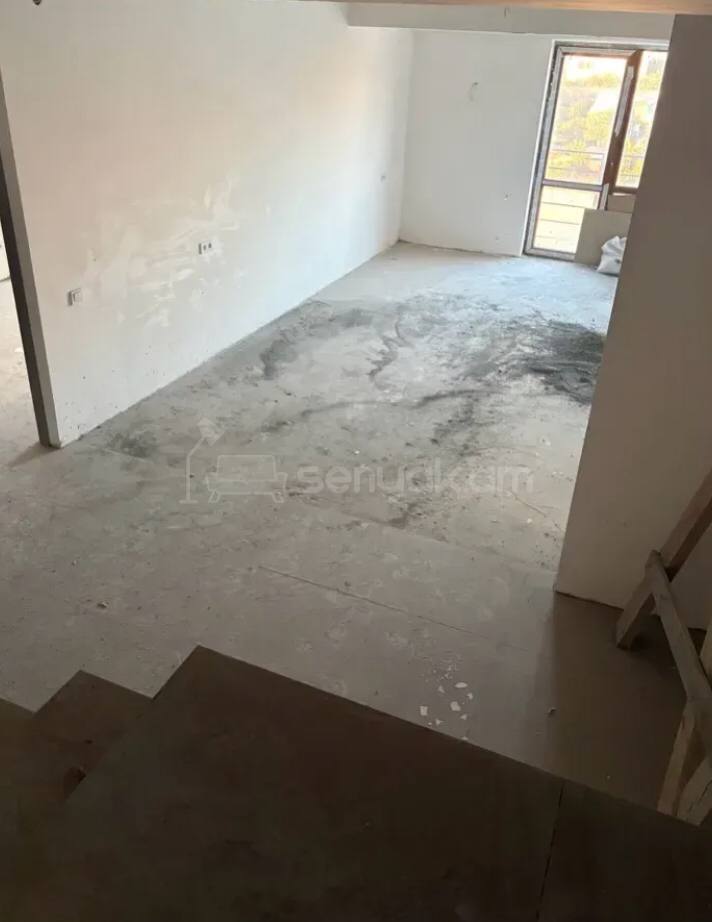 3 Սենյականոց Բնակարան Նորակառույցում, 120քմ, 13/14 հարկ, Զրոյական Վիճակում