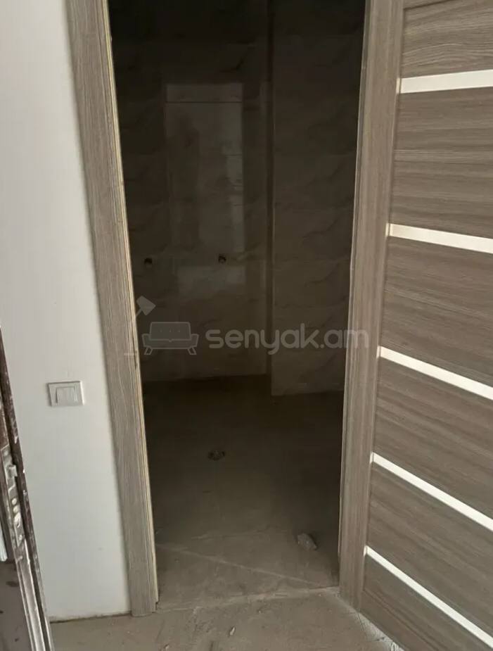 3 Սենյականոց Բնակարան Նորակառույցում, 120քմ, 13/14 հարկ, Զրոյական Վիճակում