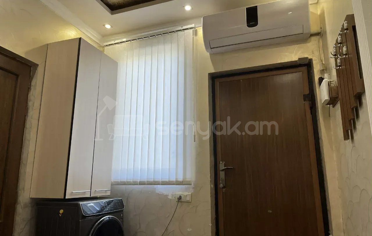 2 Սենյականոց Բնակարան, 65քմ, 3/9 հարկ, Կապիտալ Վերանորոգված, Կահավորված