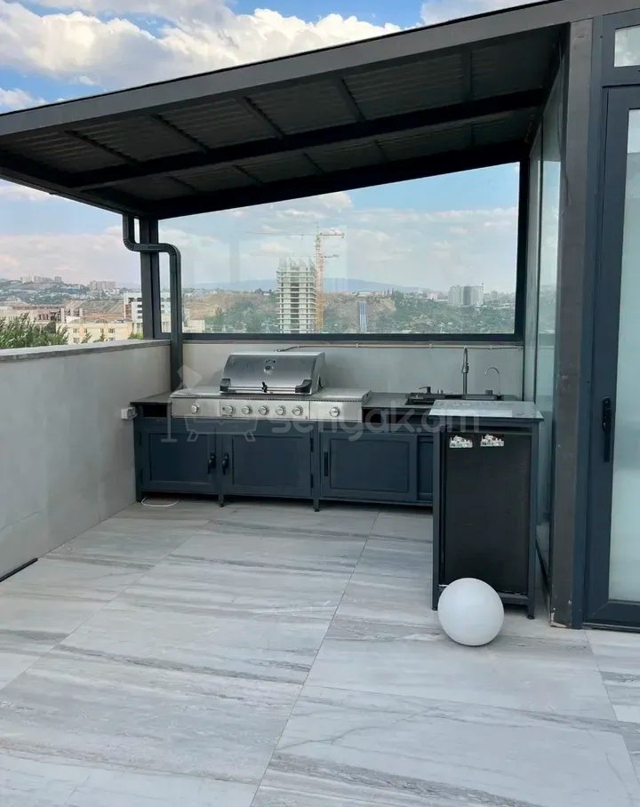 3 Սենյականոց Բնակարան Նորակառույցում, 216քմ, 9/9 հարկ, Կապիտալ Վերանորոգված