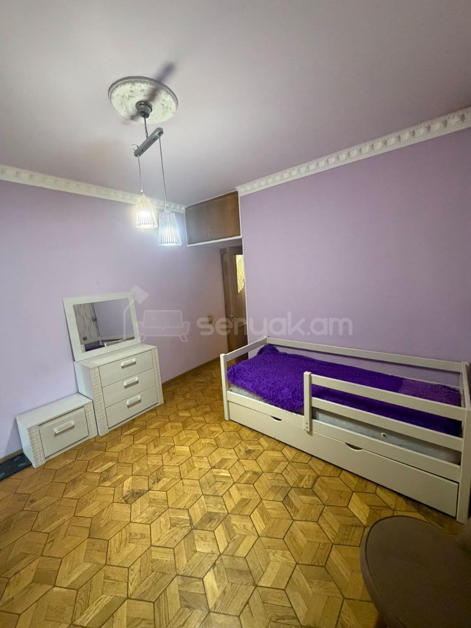 2 Սենյականոց Բնակարան Քարե Շենքում, 75քմ, 3/7 հարկ, Կոսմետիկ Վերանորոգված, Կահավորված