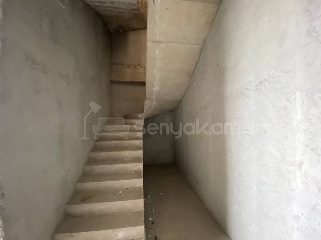 5 Սենյականոց Սեփական Տուն, 246քմ