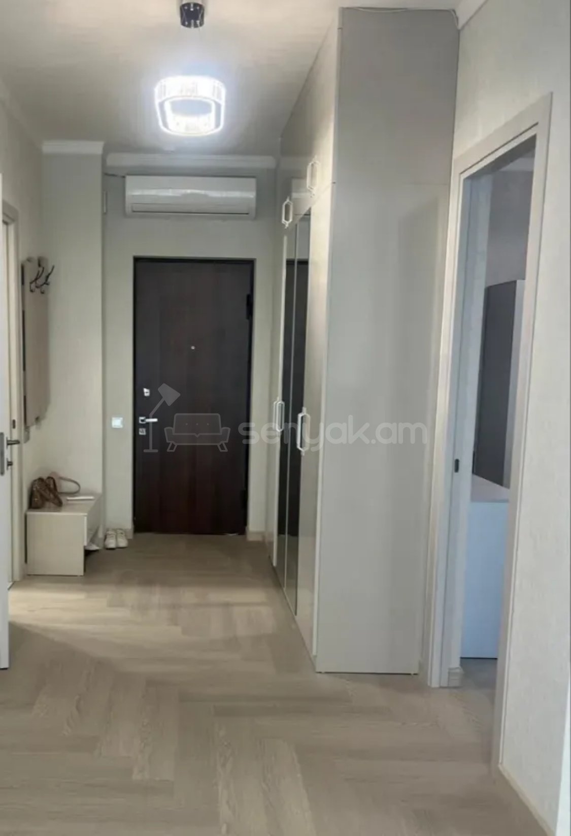 2 Սենյականոց Բնակարան Նորակառույցում, 58քմ, 9/21 հարկ, Կապիտալ Վերանորոգված, Կահավորված