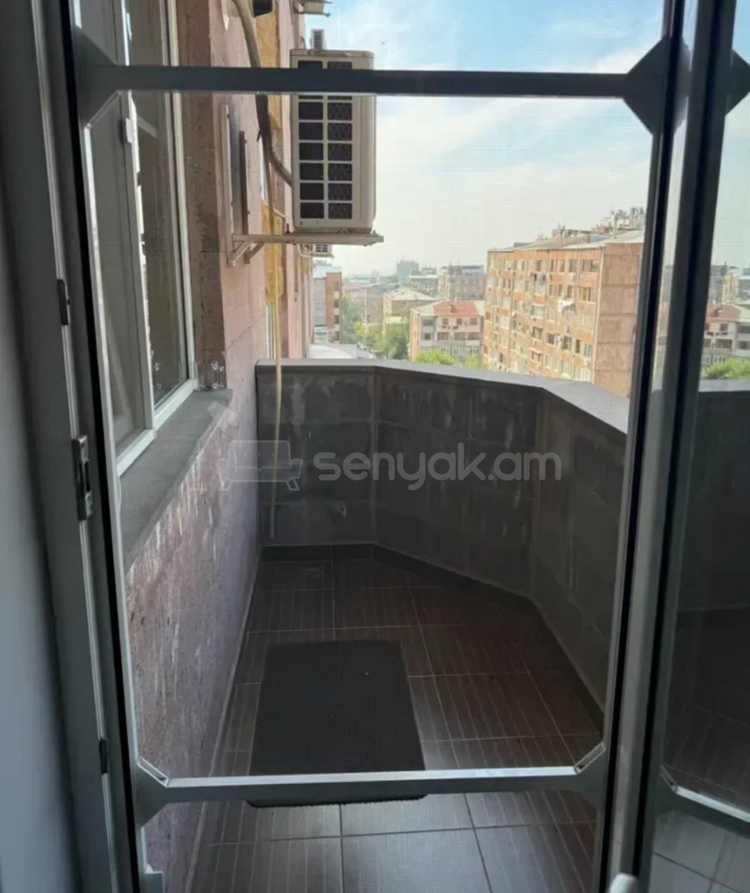 3 Սենյականոց Բնակարան, 67քմ, 7/9 հարկ, Կապիտալ Վերանորոգված, Կահավորված