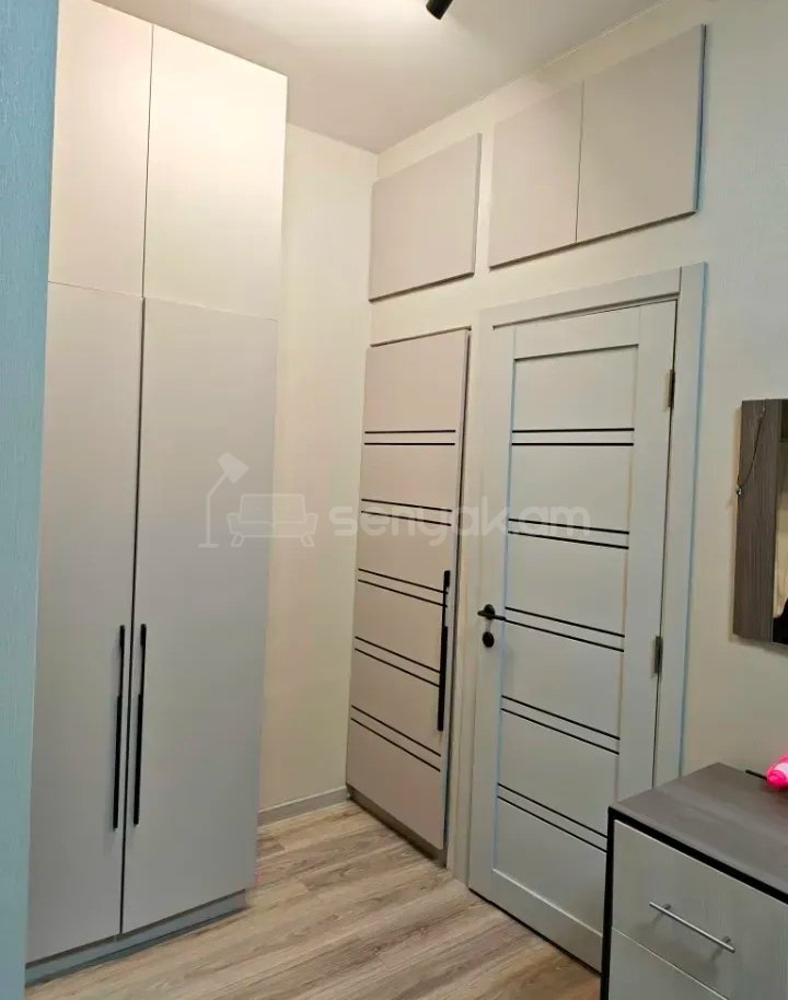 4 Սենյականոց Բնակարան, 74քմ, 4/10 հարկ, Կապիտալ Վերանորոգված