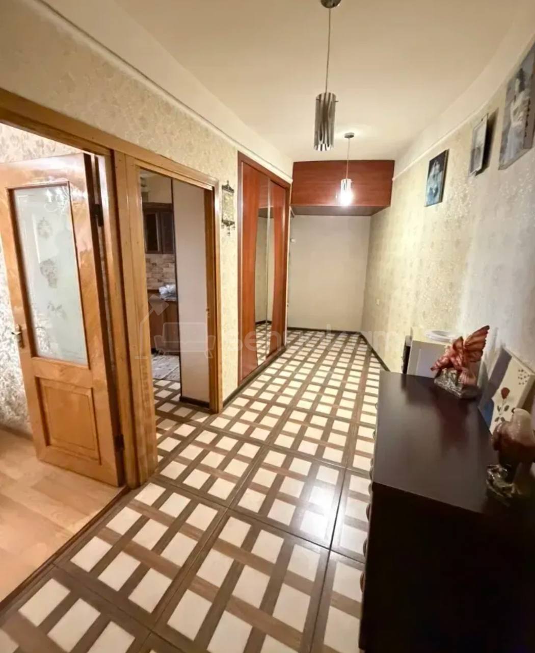 3 Սենյականոց Բնակարան, 72քմ, 8/9 հարկ, Կապիտալ Վերանորոգված
