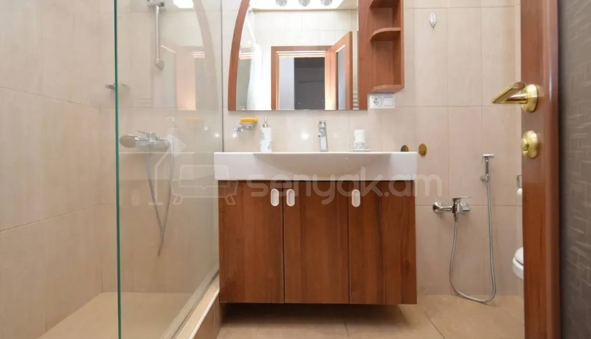3 Սենյականոց Բնակարան, 90քմ, 7/14 հարկ, Կապիտալ Վերանորոգված
