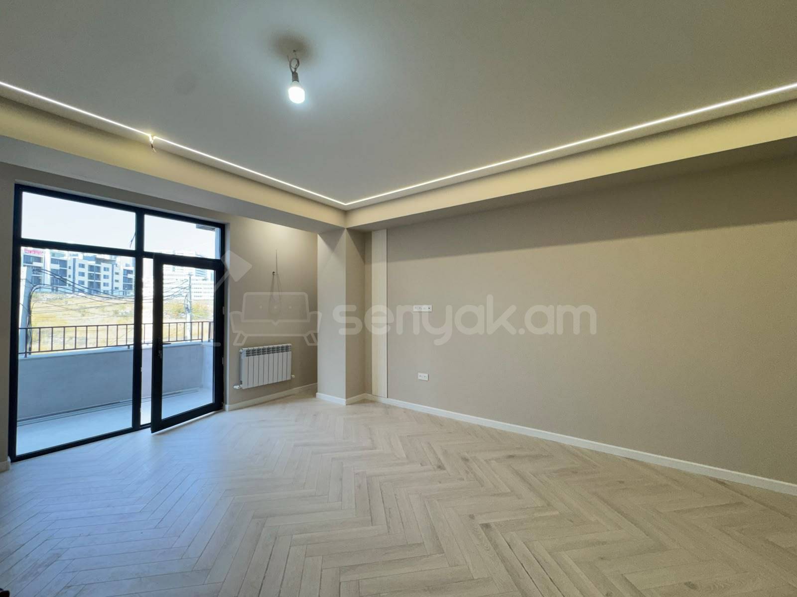 4 Սենյականոց Բնակարան Նորակառույցում, 125քմ, 3/8 հարկ, Դիզայներական Վերանորոգված