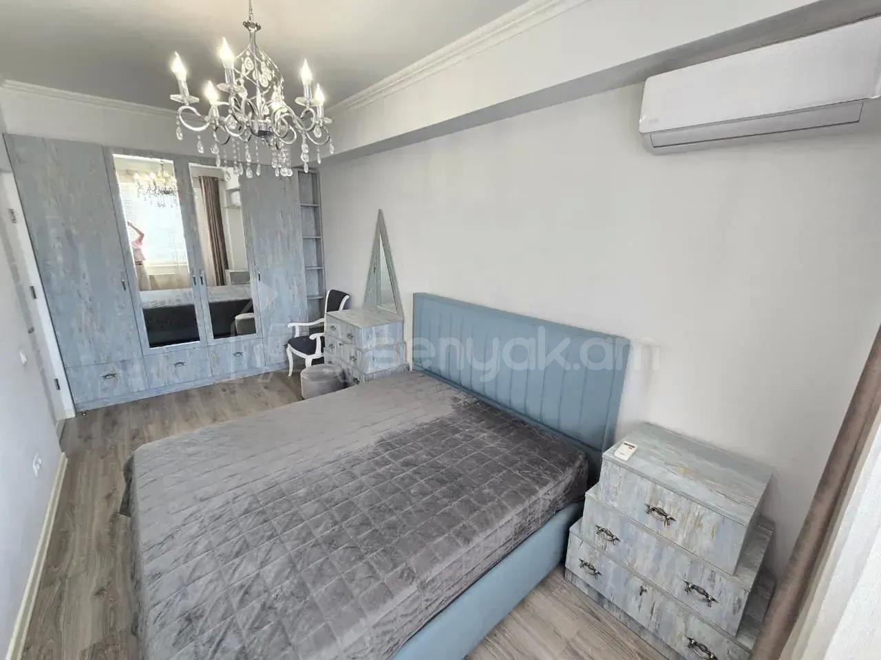 4 Սենյականոց Բնակարան Նորակառույցում, 130քմ, 5/6 հարկ, Կապիտալ Վերանորոգված