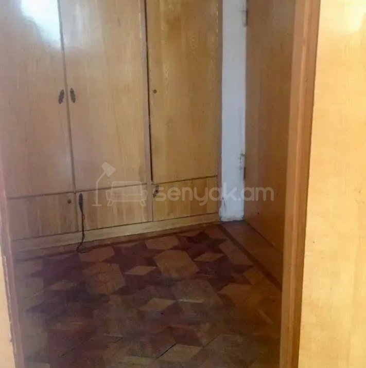 3 Սենյականոց Բնակարան, 76քմ, 6/9 հարկ, Պետական Վիճակում