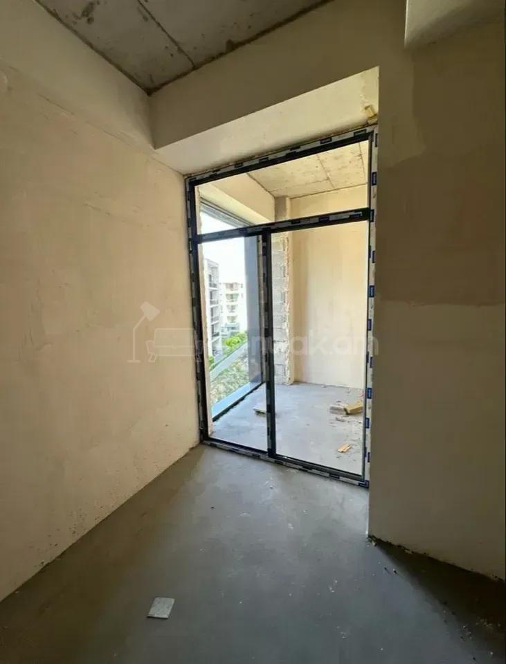 3 Սենյականոց Բնակարան Նորակառույցում, 87քմ, 3/17 հարկ, Զրոյական Վիճակում