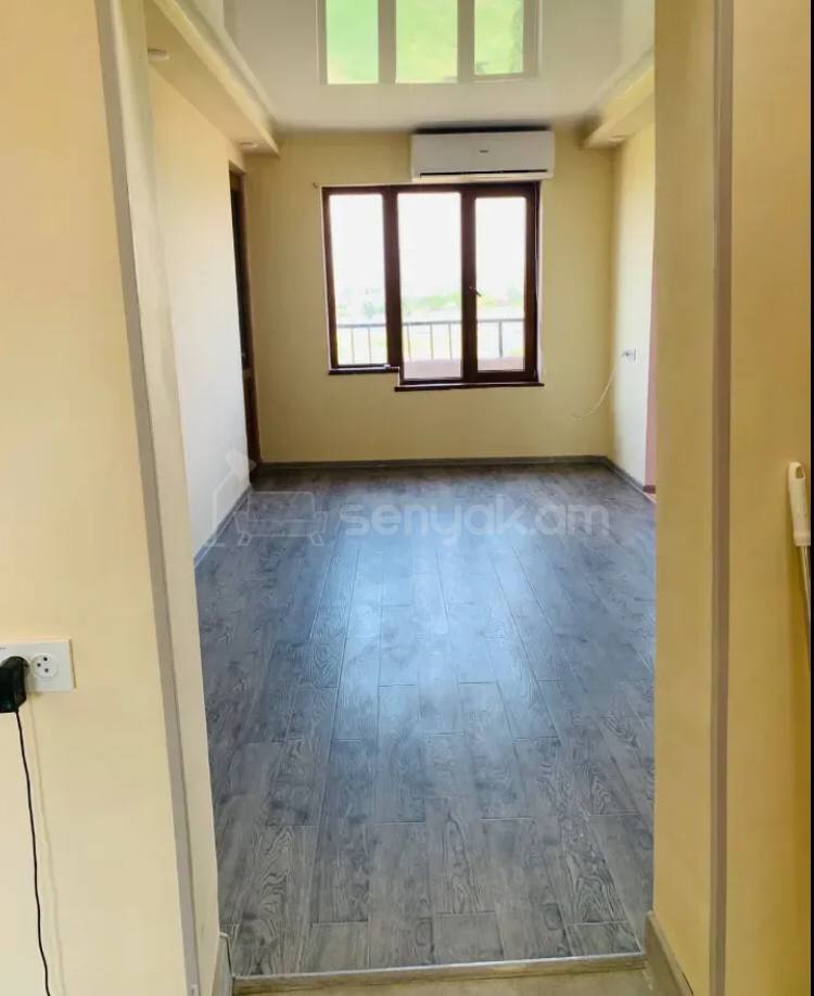4 Սենյականոց Բնակարան, 86քմ, 9/9 հարկ, Կապիտալ Վերանորոգված