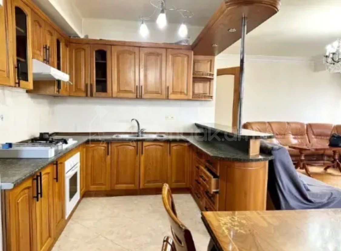 3 Սենյականոց Բնակարան, 100քմ, 12/14 հարկ, Կապիտալ Վերանորոգված, Կահավորված