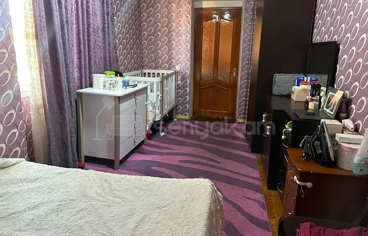 3 Սենյականոց Բնակարան Քարե Շենքում, 62քմ, 3/5 հարկ, Կապիտալ Վերանորոգված
