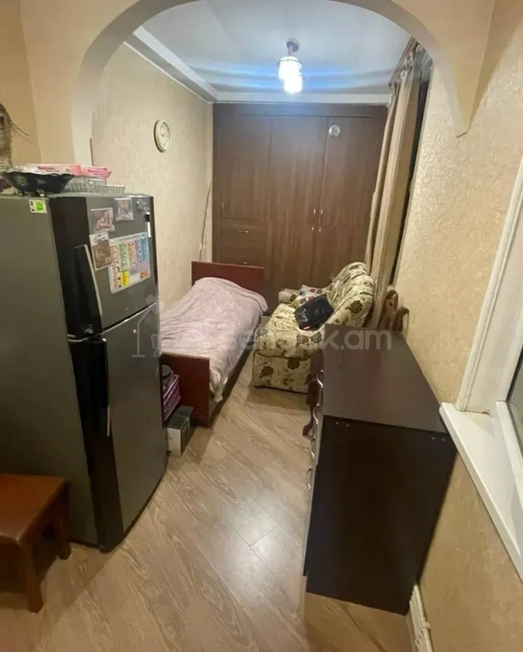 3 Սենյականոց Բնակարան Քարե Շենքում, 62քմ, 3/5 հարկ, Կապիտալ Վերանորոգված