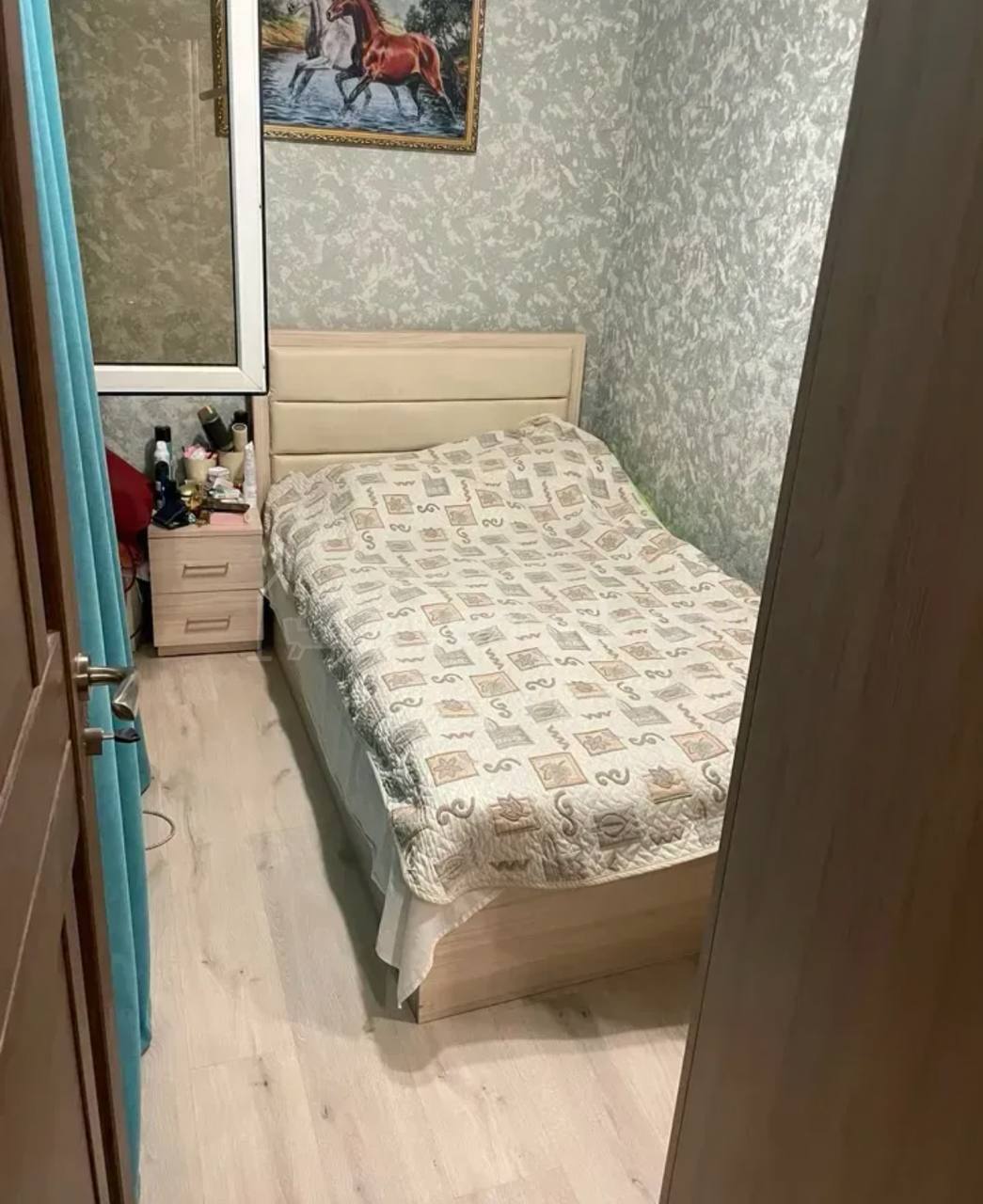 3 Սենյականոց Բնակարան Քարե Շենքում, 62քմ, 3/5 հարկ, Կապիտալ Վերանորոգված