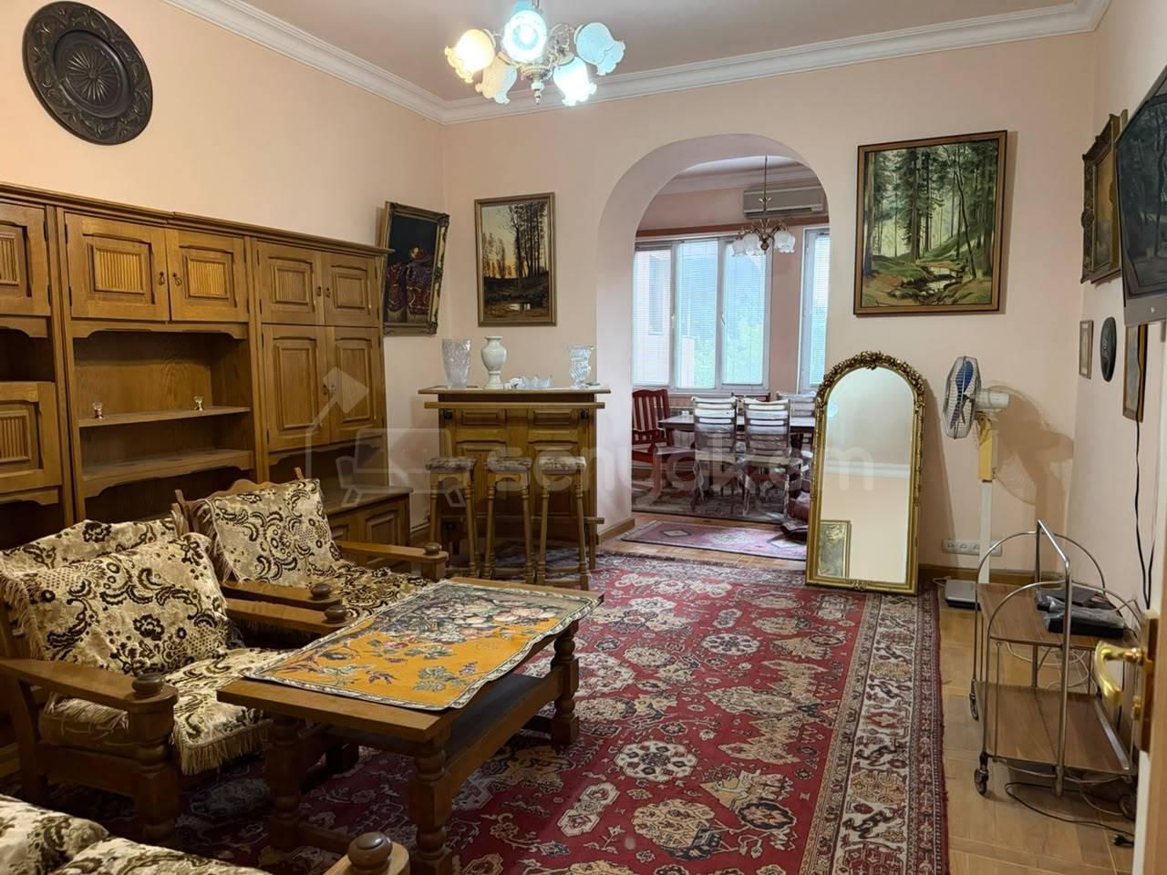 2 Սենյականոց Բնակարան Քարե Շենքում, 70քմ, 2/5 հարկ, Կապիտալ Վերանորոգված, Կահավորված