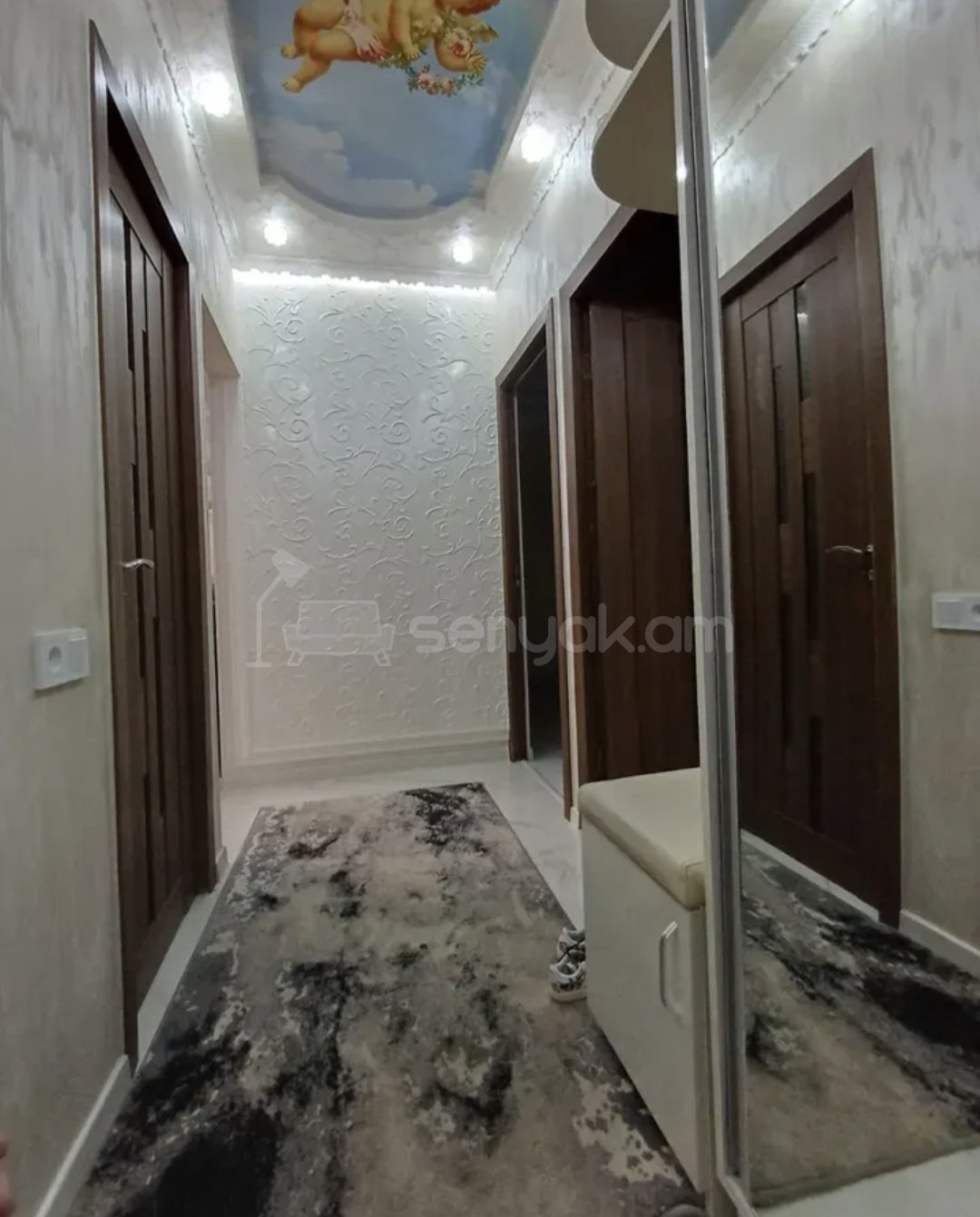 3 Սենյականոց Բնակարան Քարե Շենքում, 78քմ, 1/5 հարկ, Կապիտալ Վերանորոգված