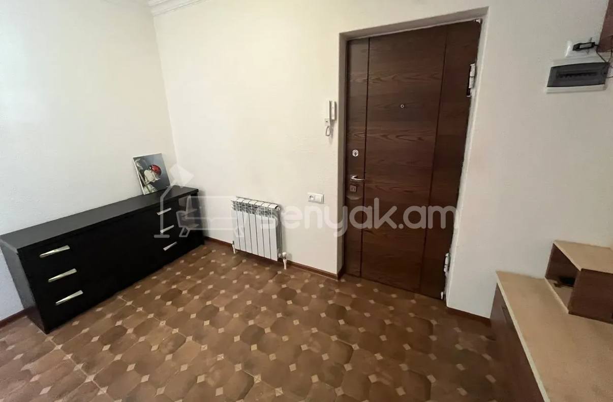 3 Սենյականոց Բնակարան, 81քմ, 4/9 հարկ, Կապիտալ Վերանորոգված