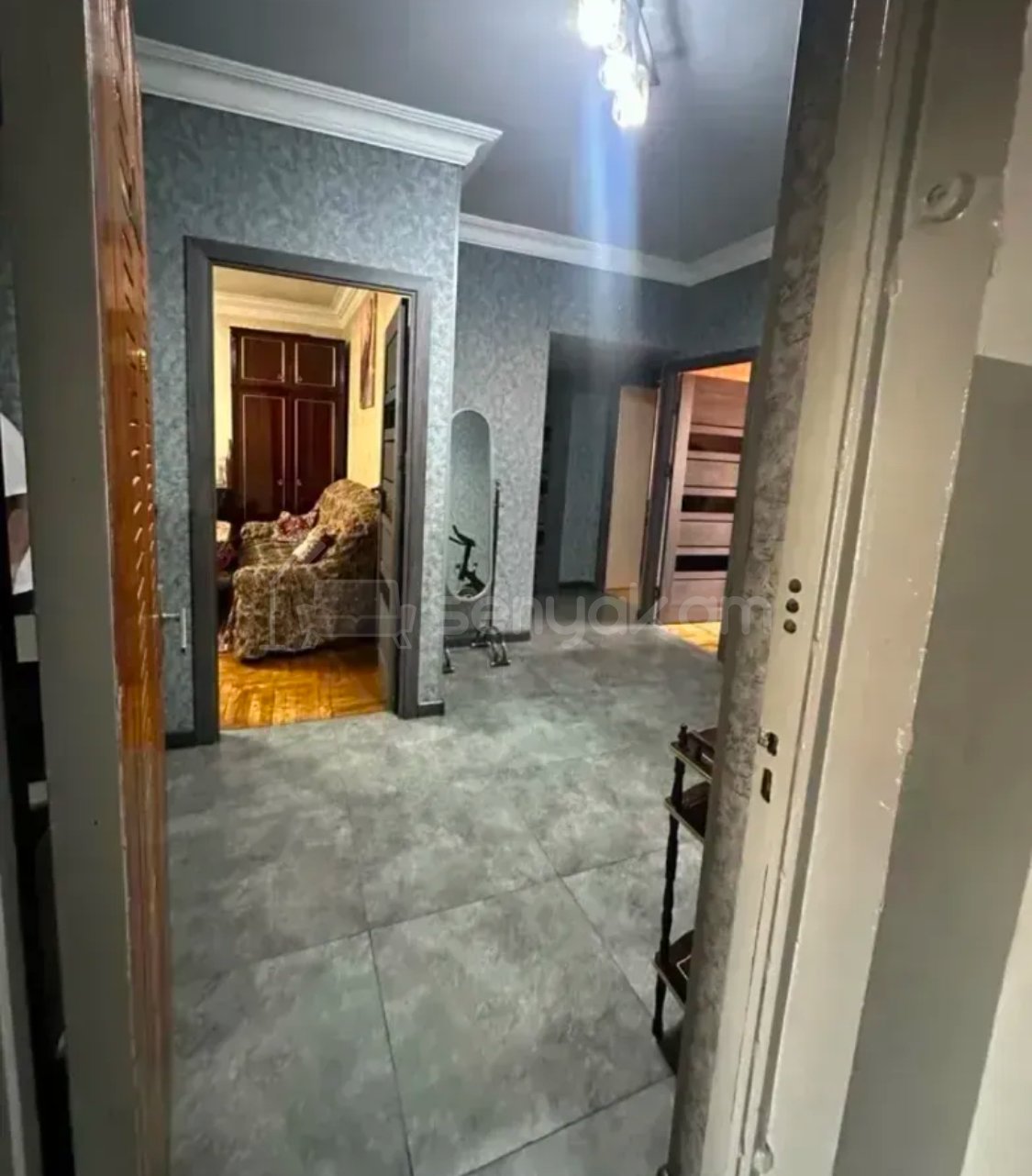 3 Սենյականոց Բնակարան, 80քմ, 8/9 հարկ, Նորմալ Վիճակում