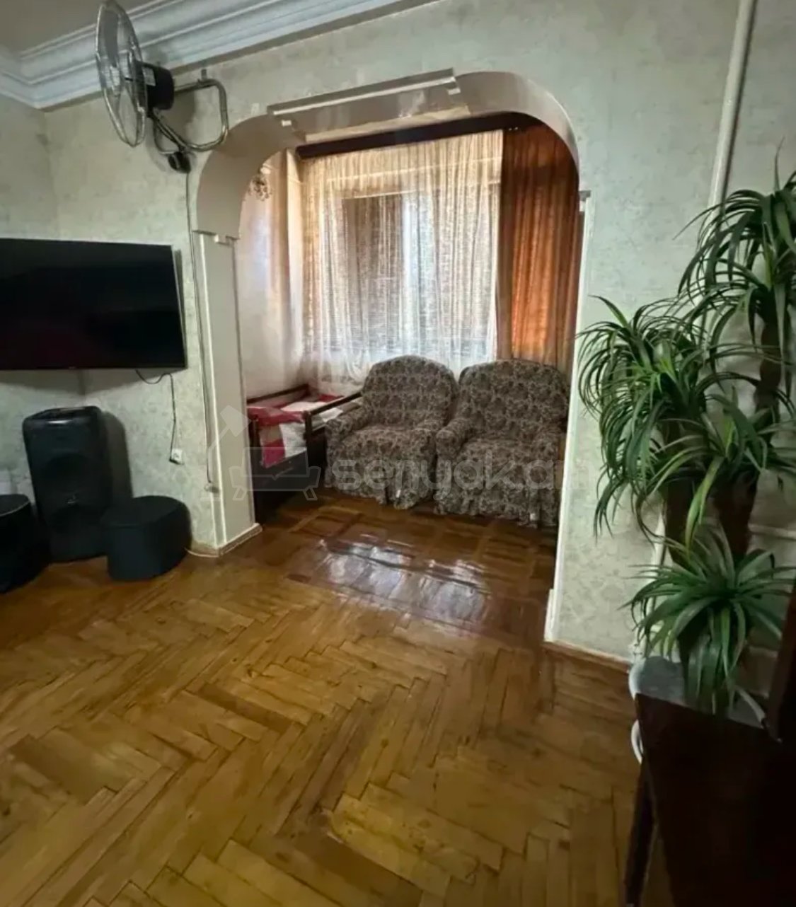 3 Սենյականոց Բնակարան, 80քմ, 8/9 հարկ, Նորմալ Վիճակում