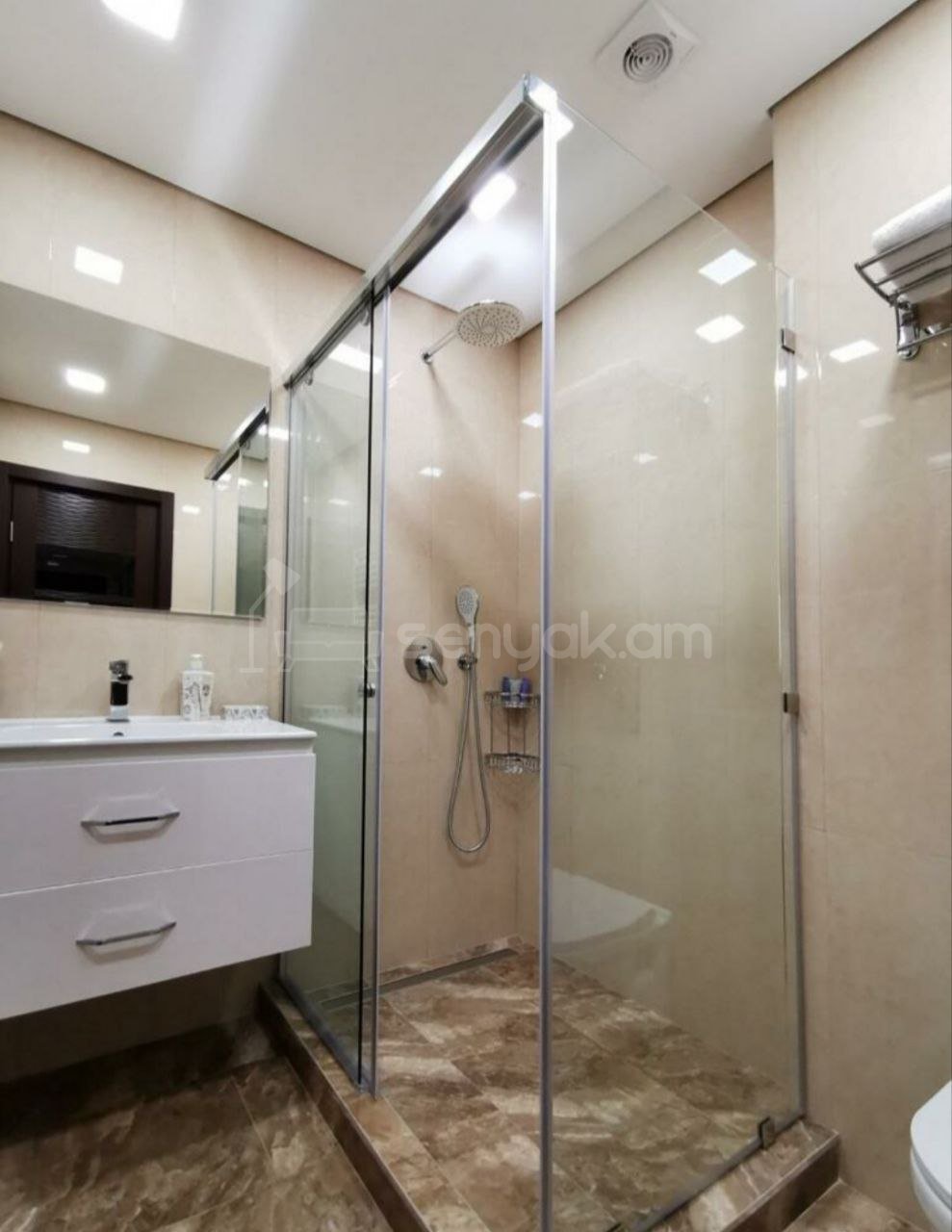 3 Սենյականոց Բնակարան Նորակառույցում, 80քմ, 7/11 հարկ, Դիզայներական Վերանորոգված