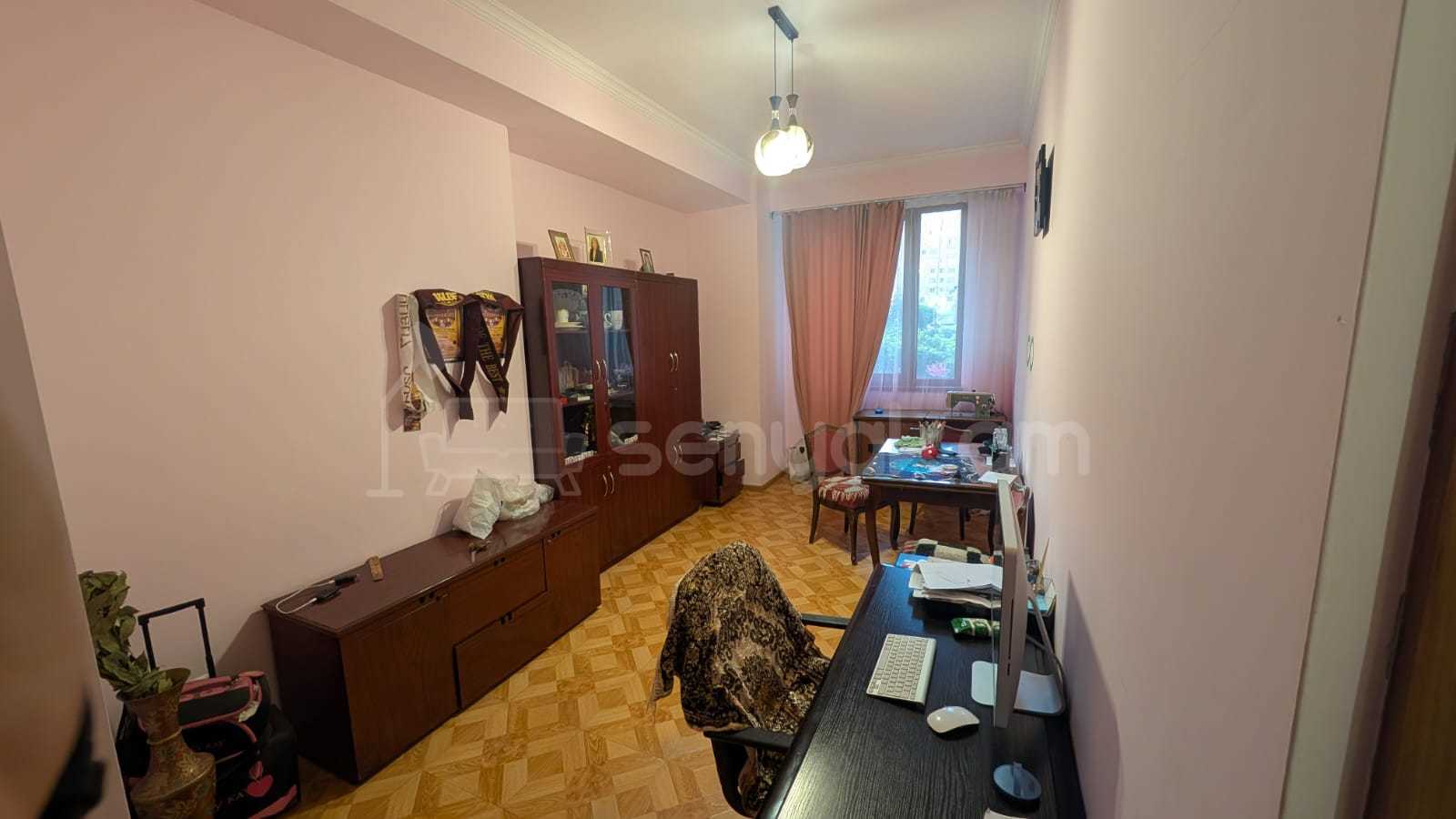 3 Սենյականոց Բնակարան Նորակառույցում, 65քմ, 1/8 հարկ, Կապիտալ Վերանորոգված, Կահավորված, Արևկող