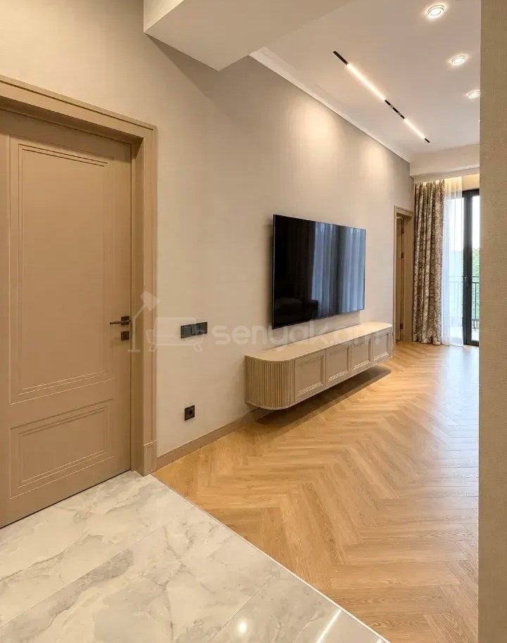 3 Սենյականոց Բնակարան Նորակառույցում, 80քմ, 2/9 հարկ, Դիզայներական Վերանորոգված, Կահավորված, Արևկող