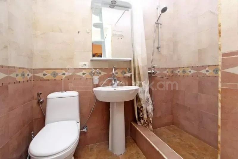 3 Սենյականոց Բնակարան Նորակառույցում, 100քմ, 11/11 հարկ, Կապիտալ Վերանորոգված