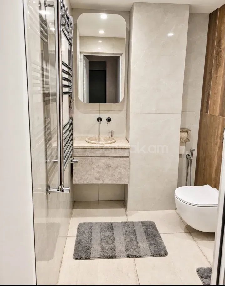 3 Սենյականոց Բնակարան, 61քմ, 10/12 հարկ, Դիզայներական Վերանորոգված
