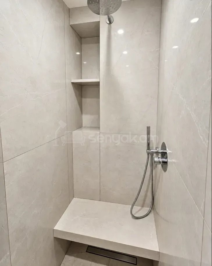 3 Սենյականոց Բնակարան, 61քմ, 10/12 հարկ, Դիզայներական Վերանորոգված