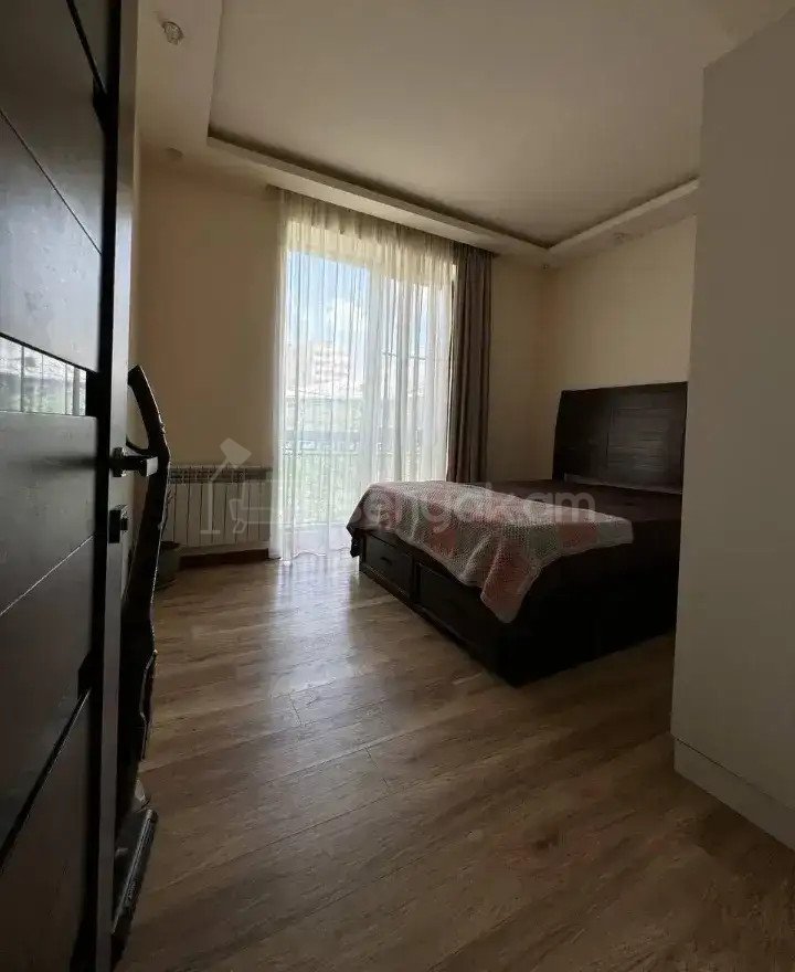 3 Սենյականոց Բնակարան Նորակառույցում, 65քմ, 3/6 հարկ, Դիզայներական Վերանորոգված, Կահավորված