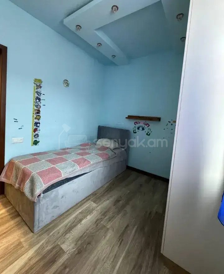 3 Սենյականոց Բնակարան Նորակառույցում, 65քմ, 3/6 հարկ, Դիզայներական Վերանորոգված, Կահավորված