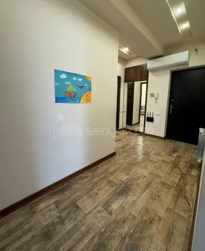 3 Սենյականոց Բնակարան Նորակառույցում, 65քմ, 3/6 հարկ, Դիզայներական Վերանորոգված, Կահավորված
