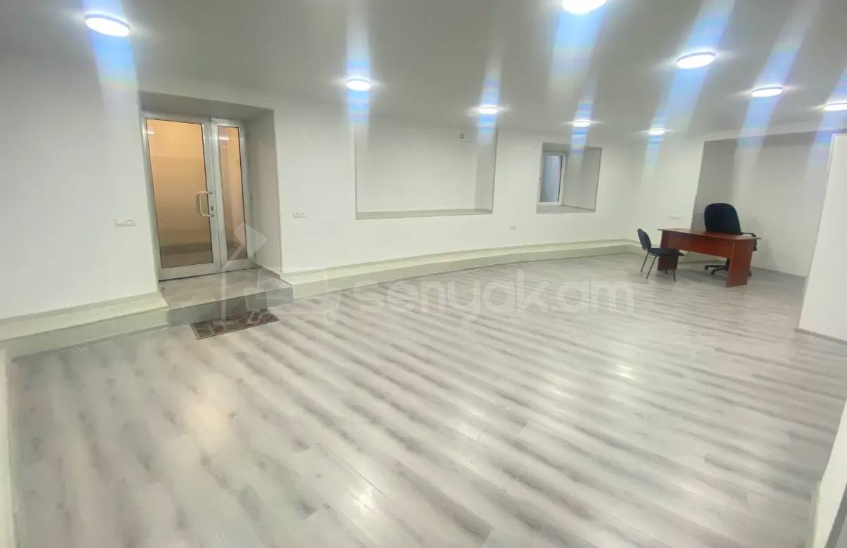 Օֆիսային Տարածք, 50քմ, Կապիտալ Վերանորոգված