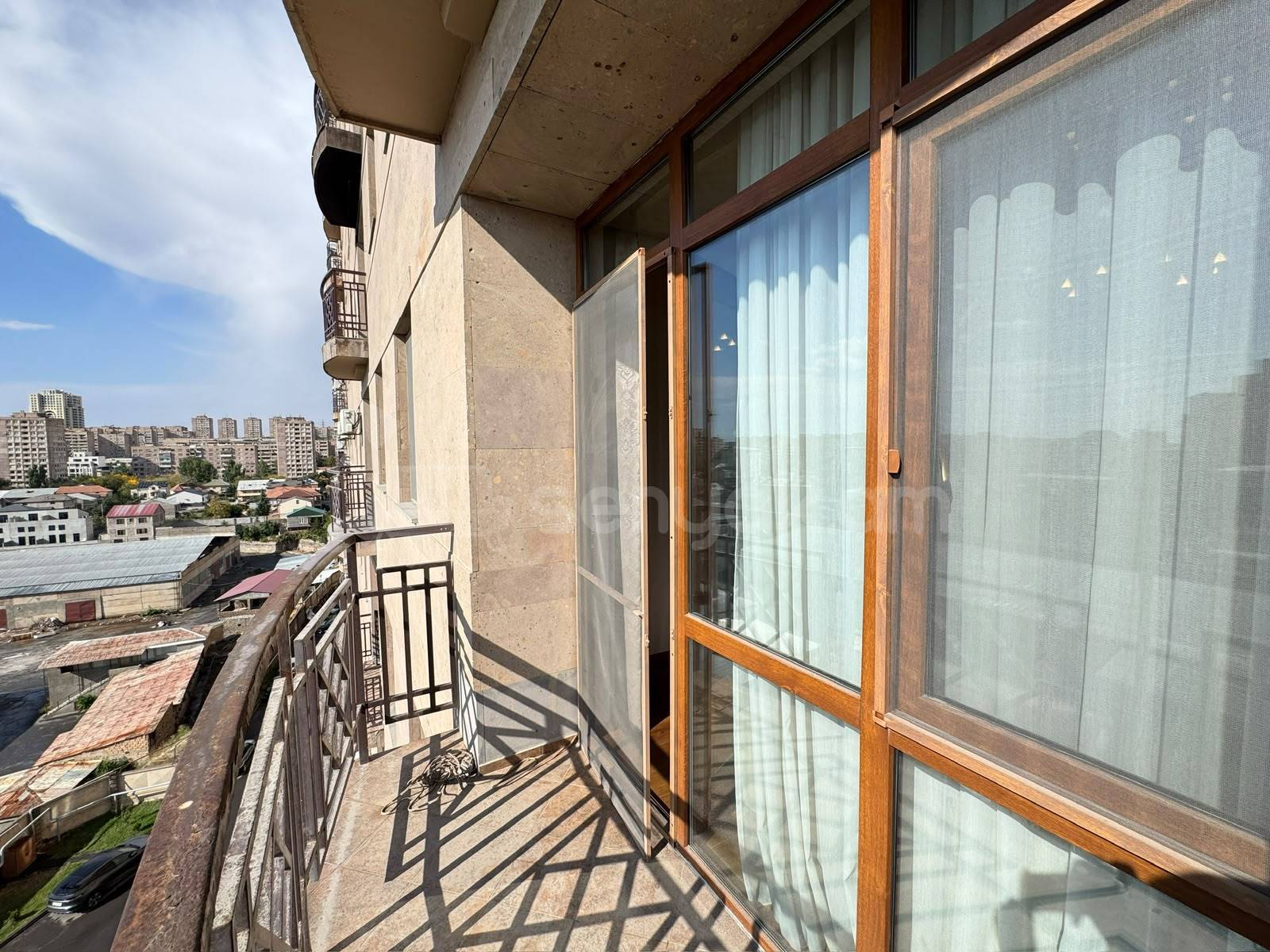 3 Սենյականոց Բնակարան Նորակառույցում, 80քմ, 7/15 հարկ, Կապիտալ Վերանորոգված