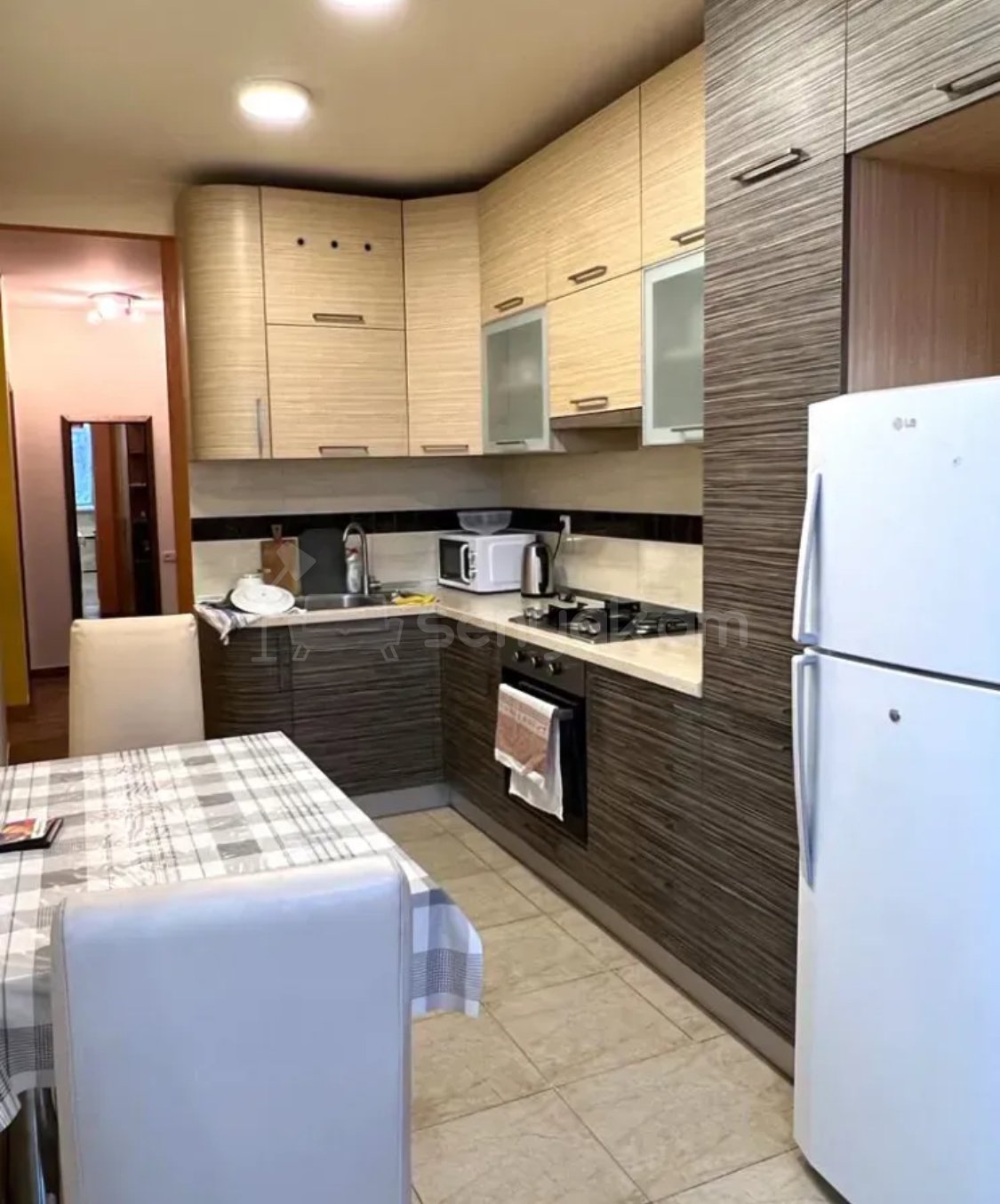 3 Սենյականոց Բնակարան, 78քմ, 5/9 հարկ, Կապիտալ Վերանորոգված, Կահավորված