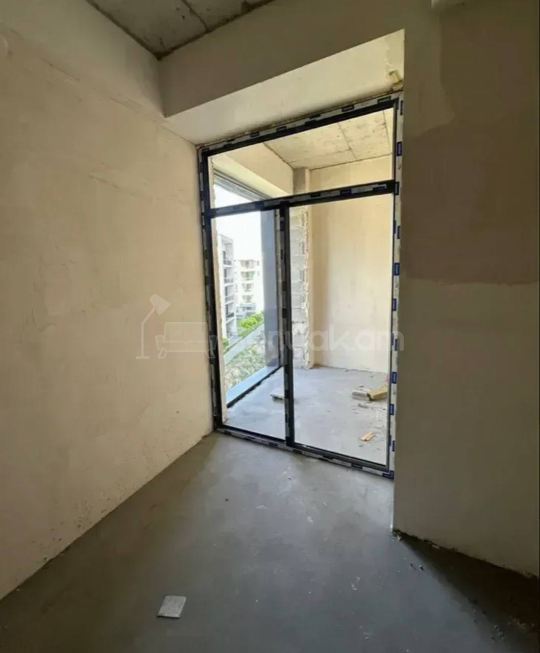3 Սենյականոց Բնակարան, 87քմ, 3/17 հարկ, Զրոյական Վիճակում