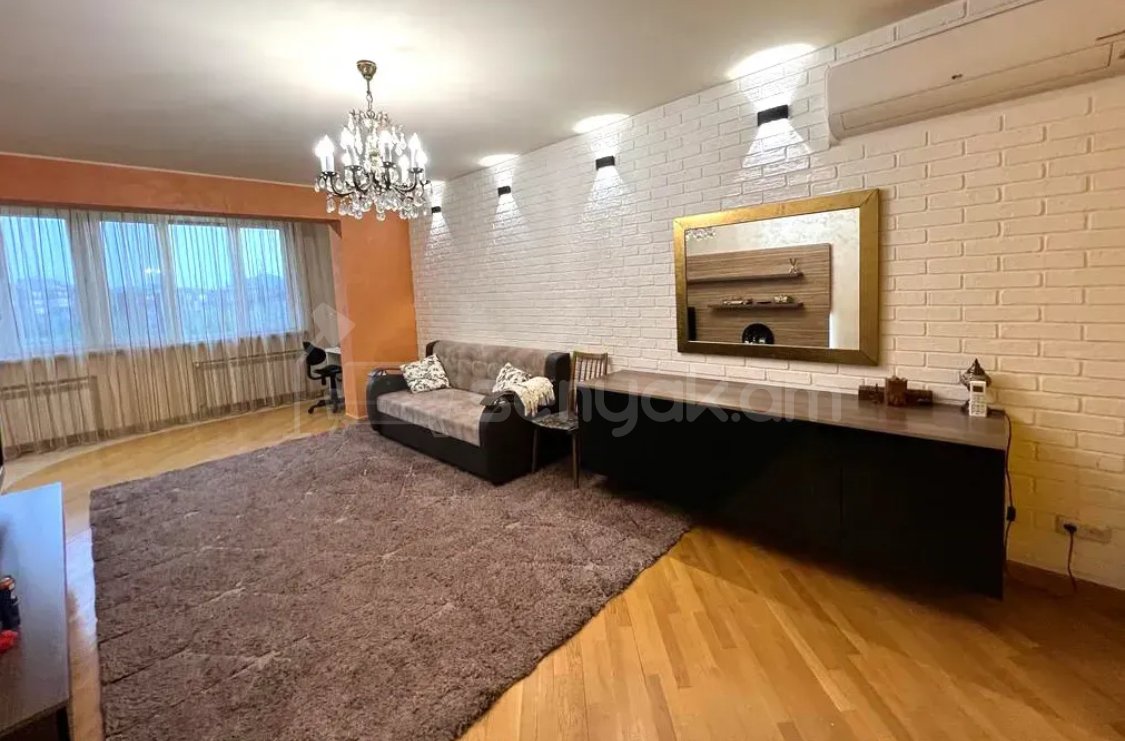 3 Սենյականոց Բնակարան, 78քմ, 5/9 հարկ, Կապիտալ Վերանորոգված, Կահավորված