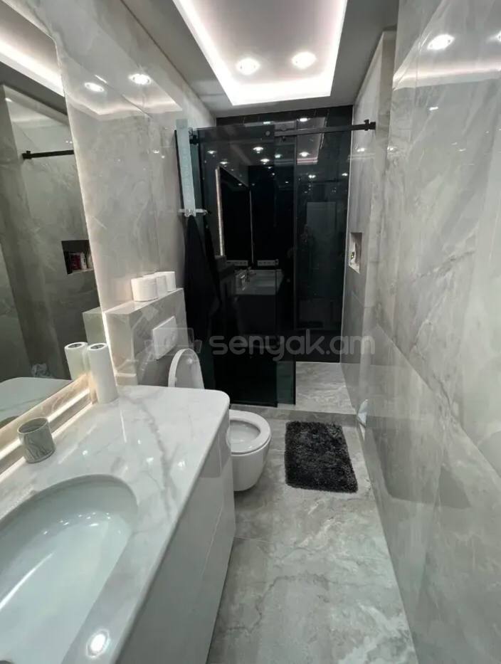 3 Սենյականոց Բնակարան Նորակառույցում, 216քմ, 9/9 հարկ, Դիզայներական Վերանորոգված