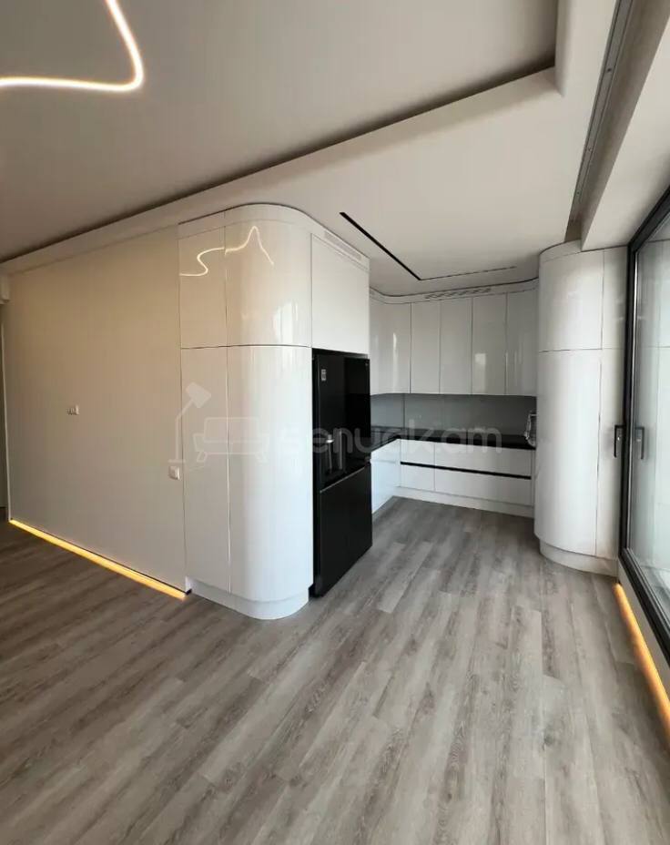 3 Սենյականոց Բնակարան Նորակառույցում, 216քմ, 9/9 հարկ, Դիզայներական Վերանորոգված