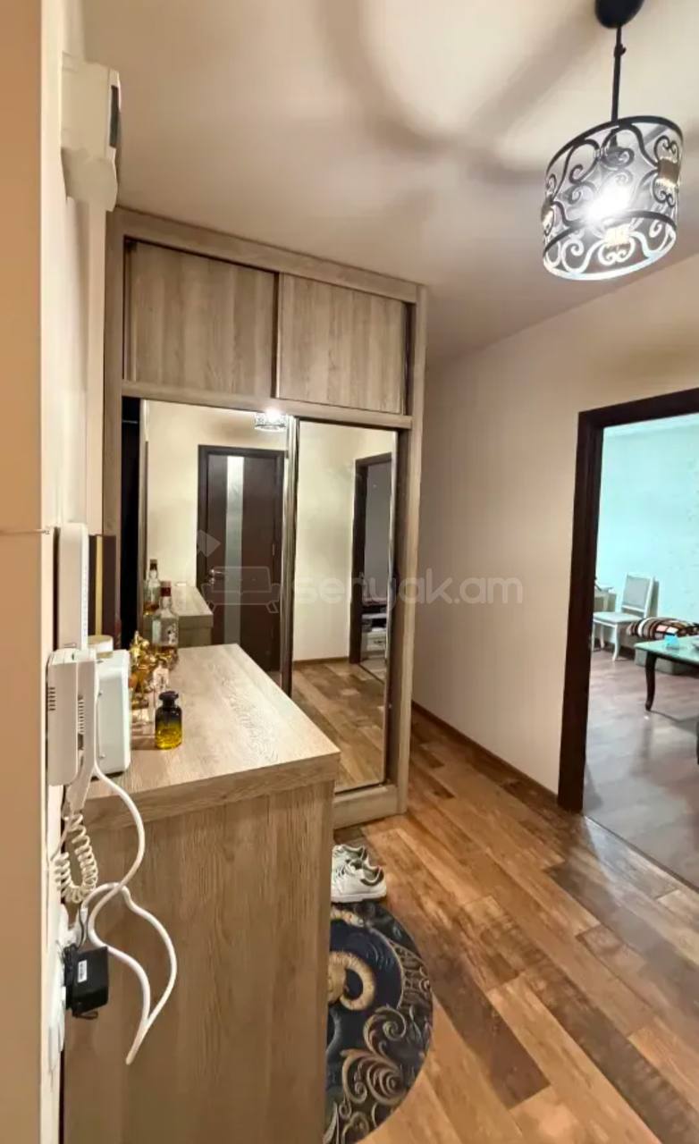 2 Սենյականոց Բնակարան, 58քմ, 7/9 հարկ, Կոսմետիկ Վերանորոգված