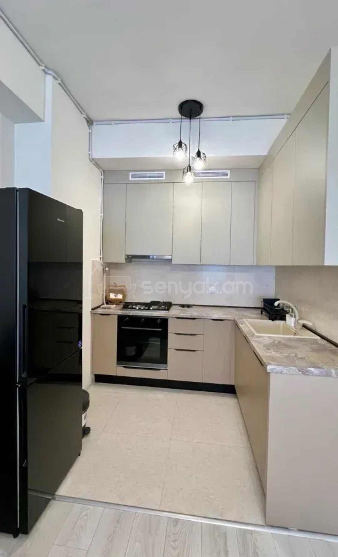 2 Սենյականոց Բնակարան Նորակառույցում, 70քմ, 14/16 հարկ, Կապիտալ Վերանորոգված, Կահավորված